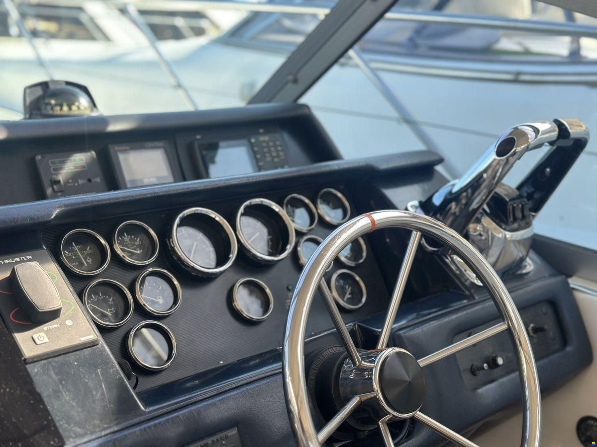 Sea Ray 310 Sundancer