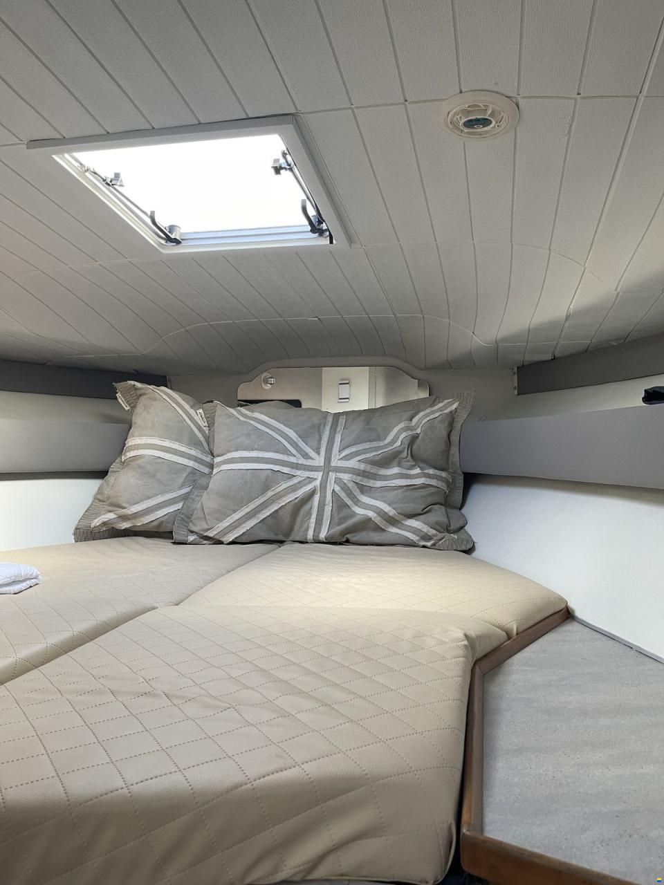 Sea Ray 310 Sundancer