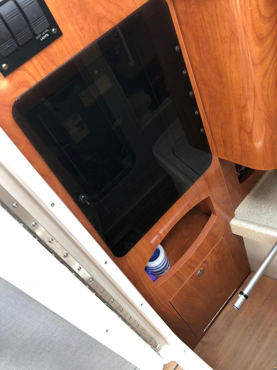 Four Winns Vista 258