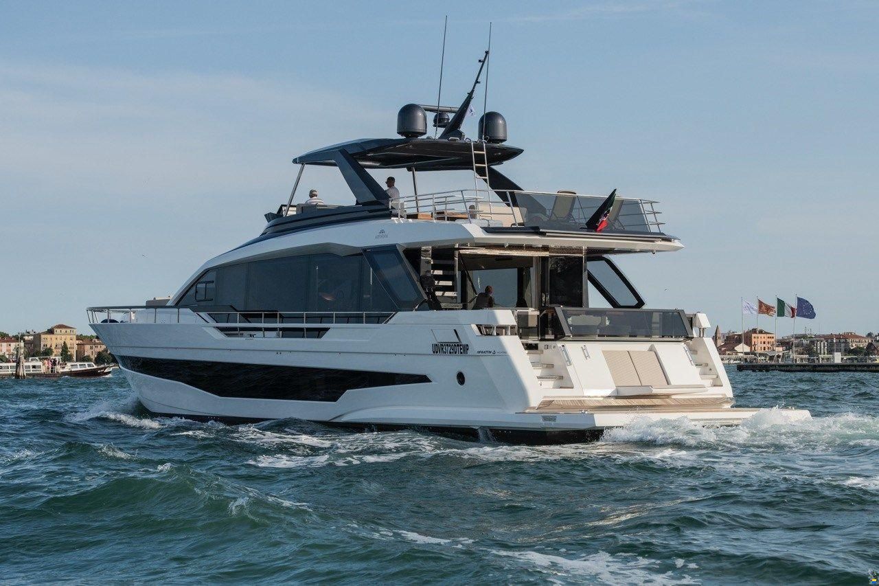Astondoa AS8