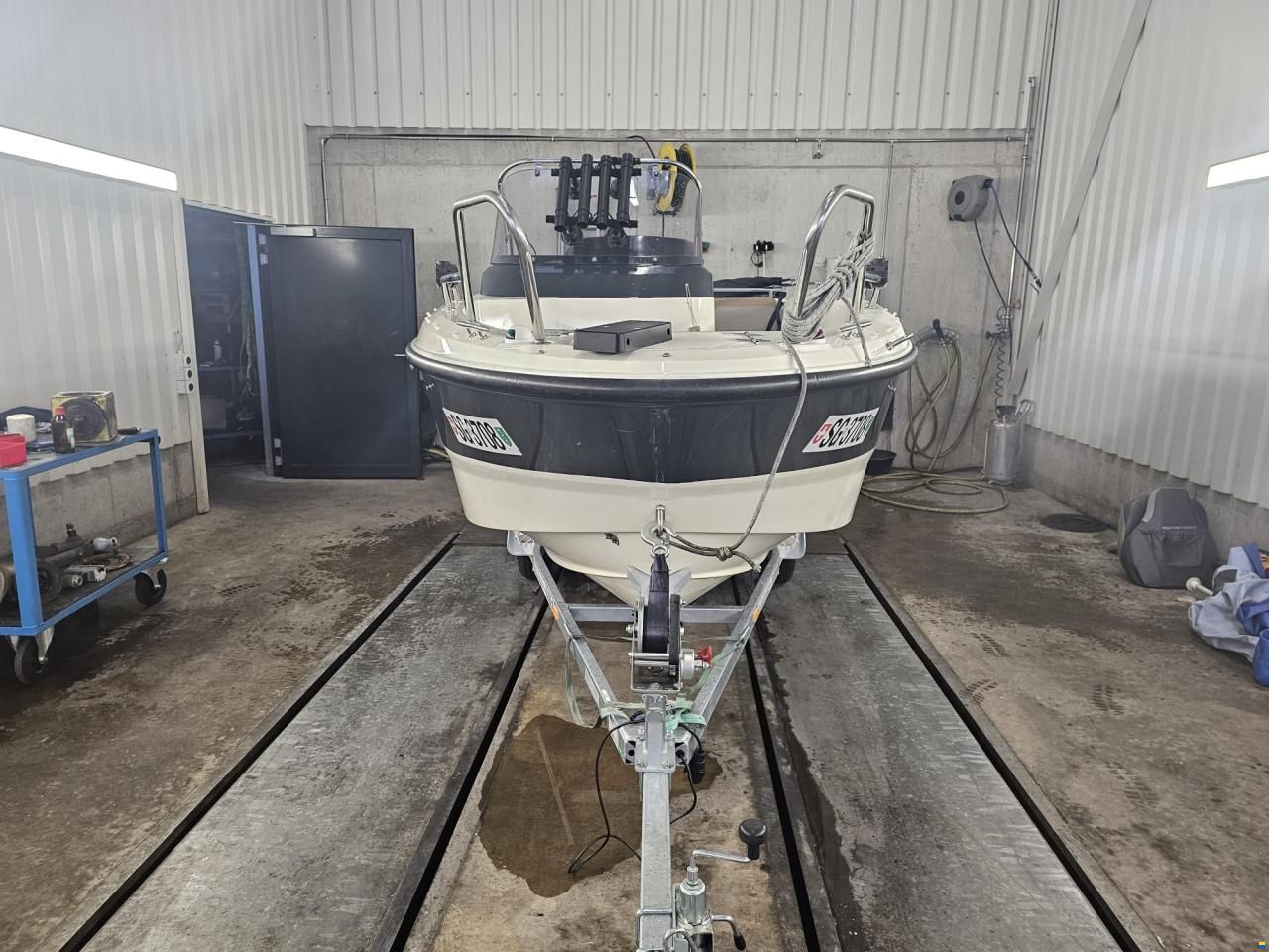 Quicksilver Activ 455 Open