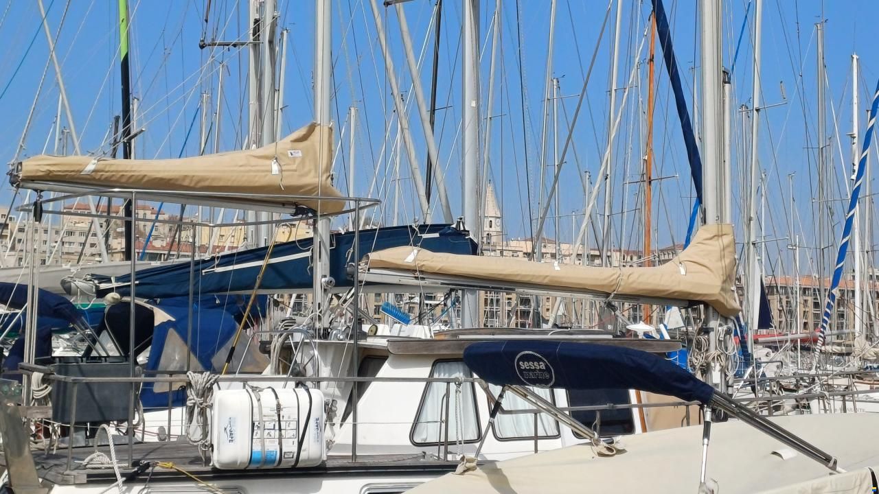 Nauticat 38