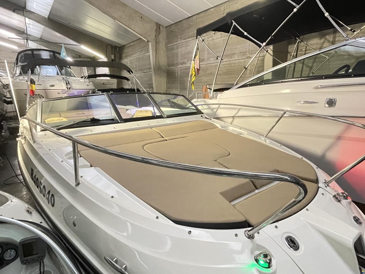 Sea Ray 230 Sun Sport