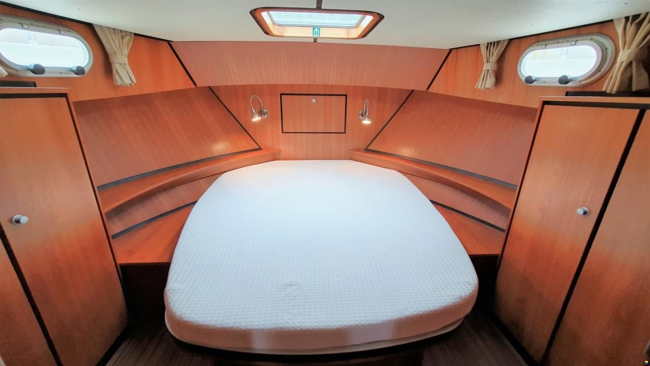 Linssen Grand Sturdy 29.9 Sedan