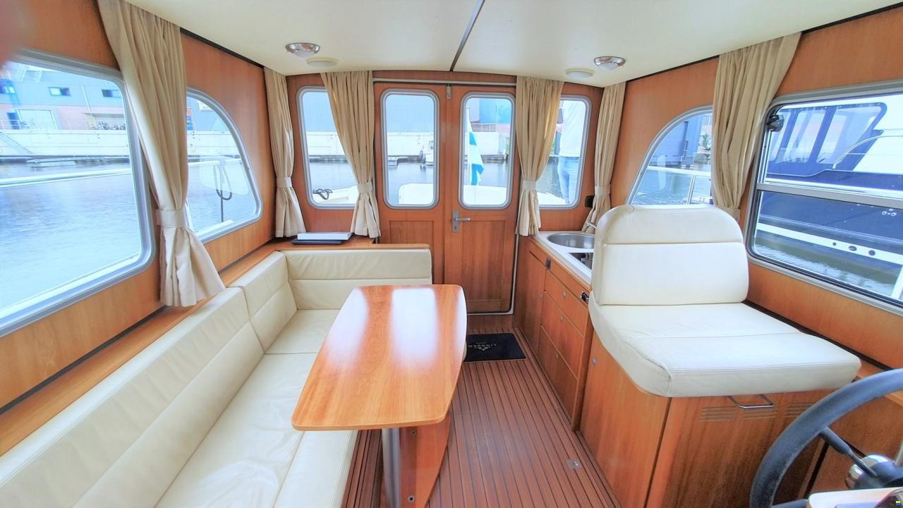 Linssen Grand Sturdy 29.9 Sedan