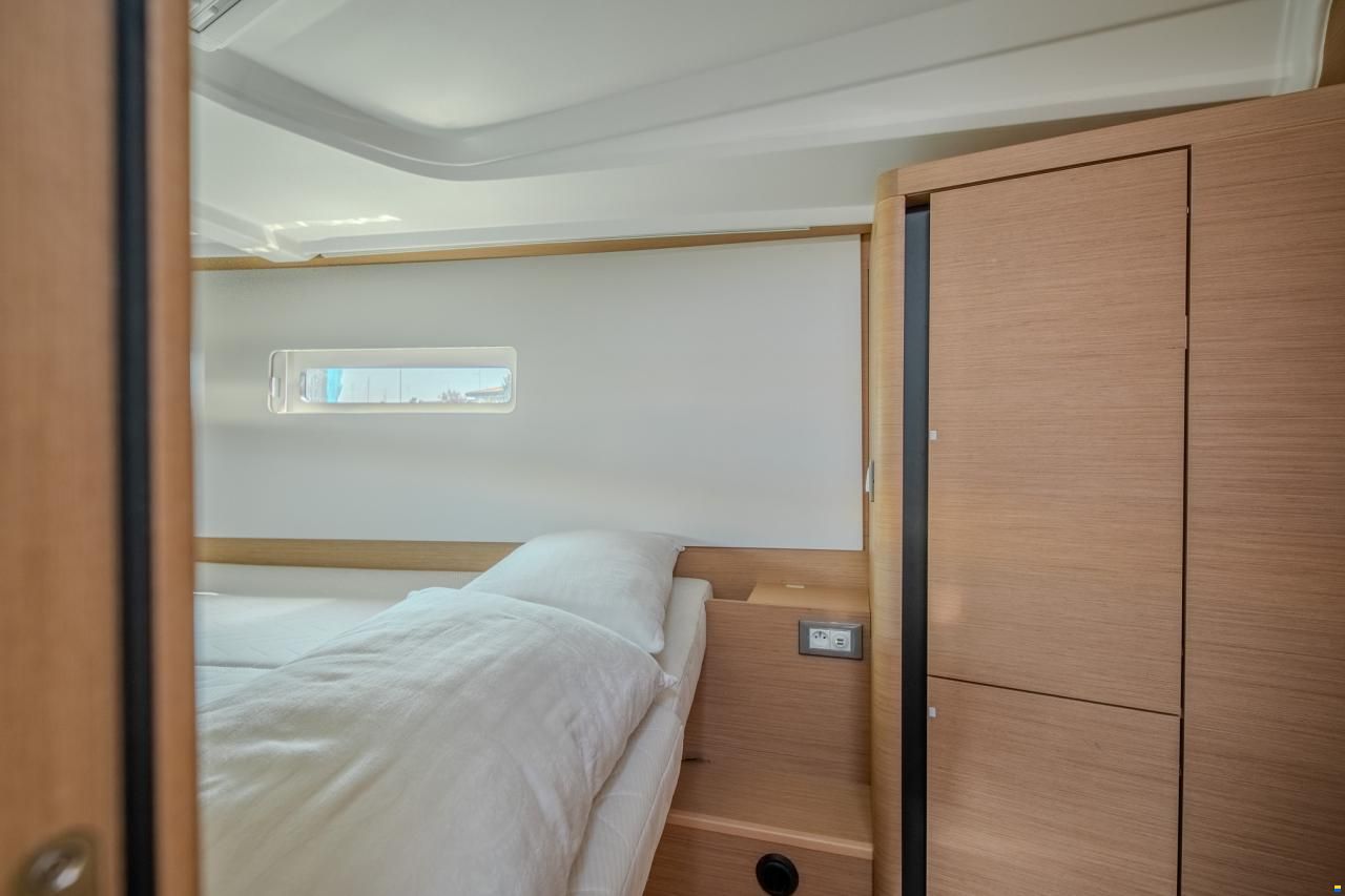 Jeanneau Sun Odyssey 410