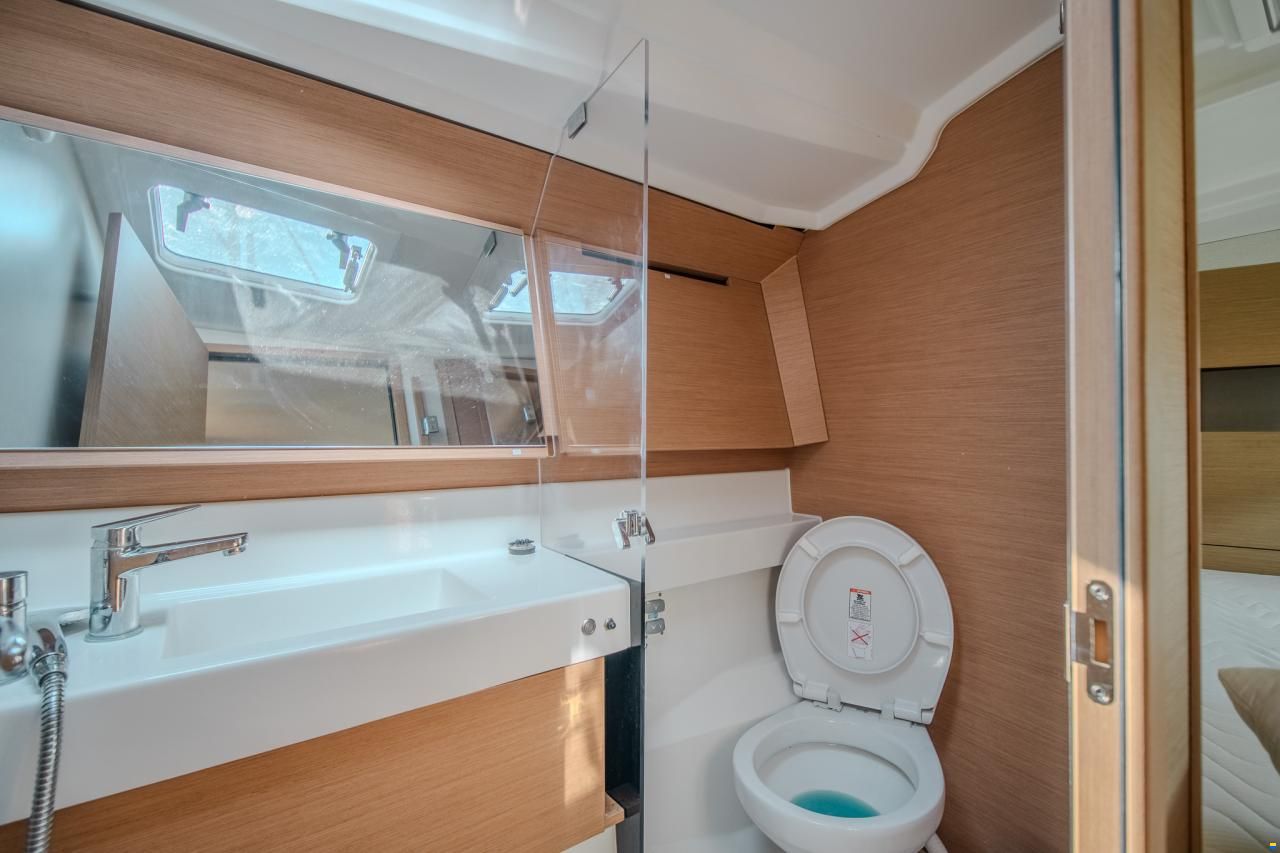 Jeanneau Sun Odyssey 410