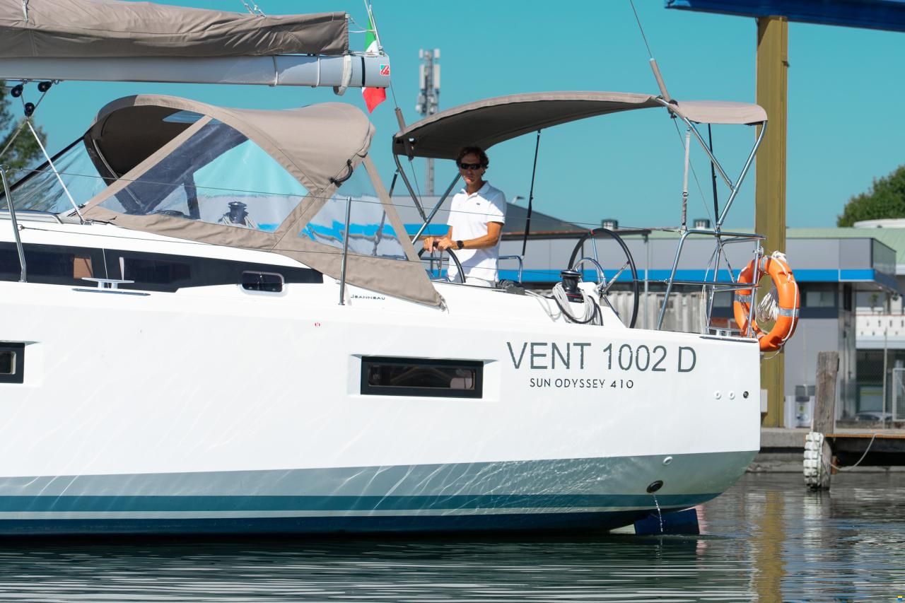 Jeanneau Sun Odyssey 410