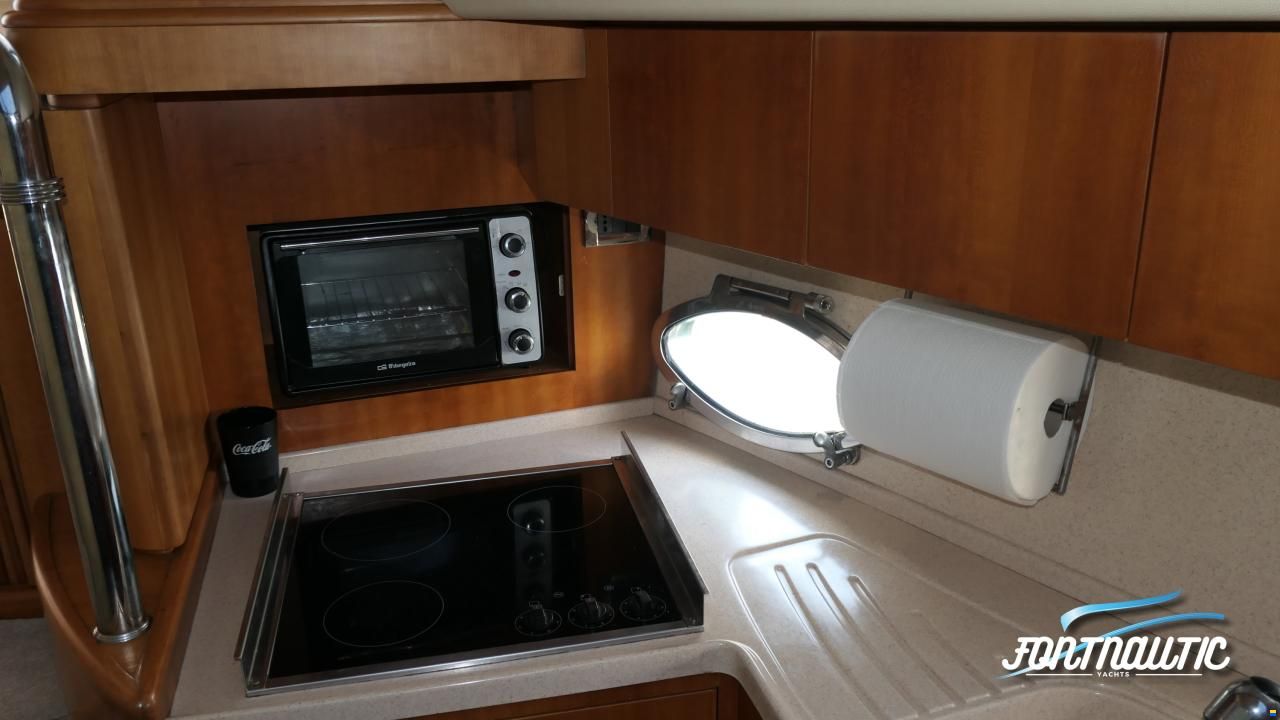 Azimut 46