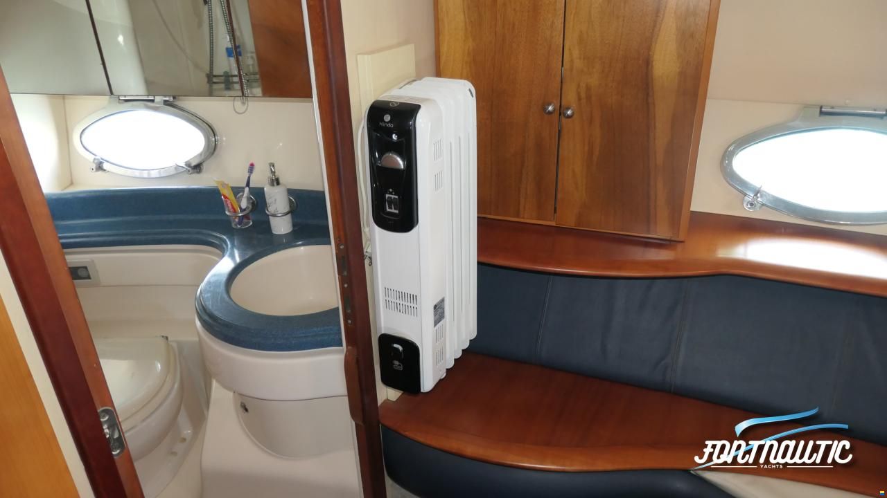 Azimut 46