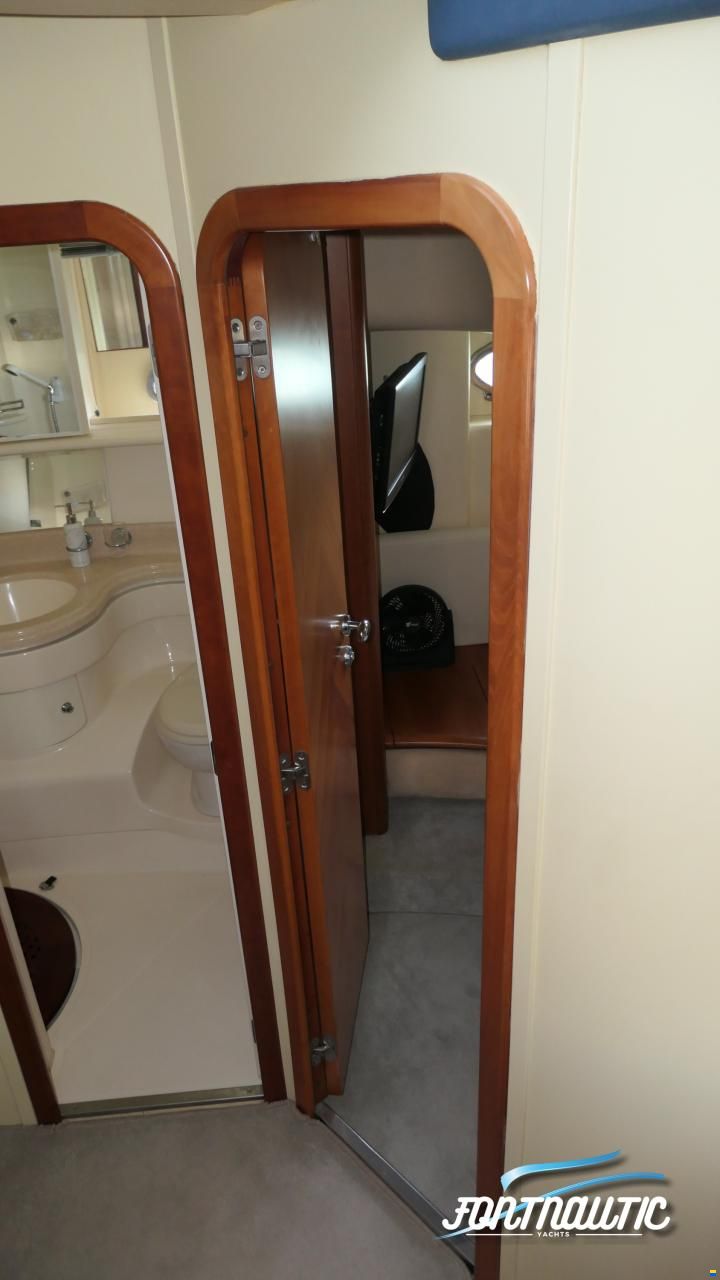 Azimut 46