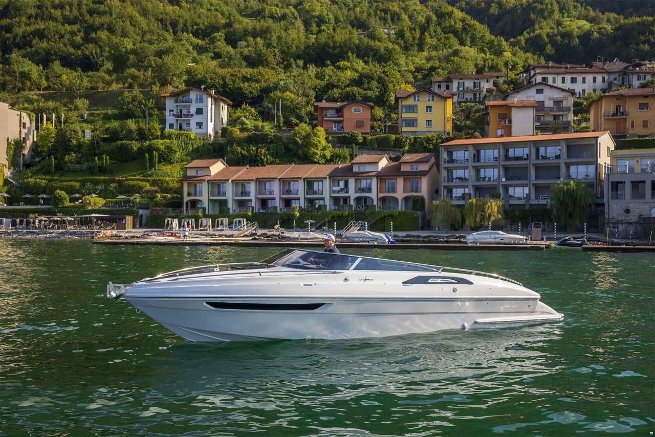 A. Mostes Mostes Pegaso 28 EVO