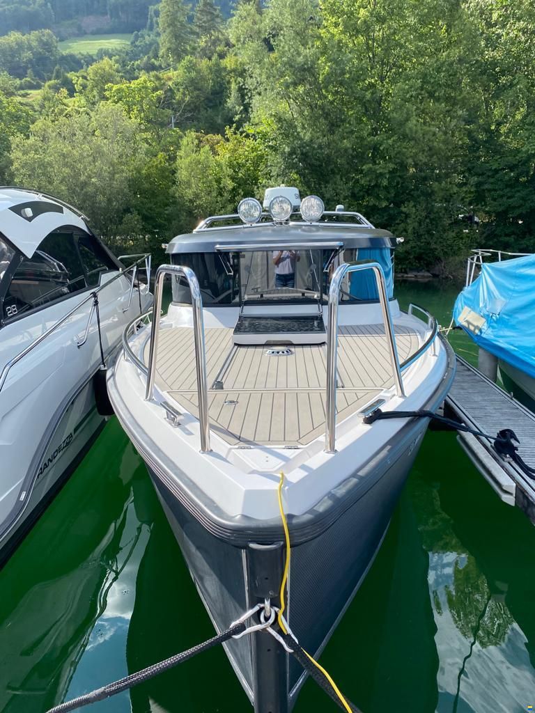 XO Boats XO 270 RS Front Cabin OB