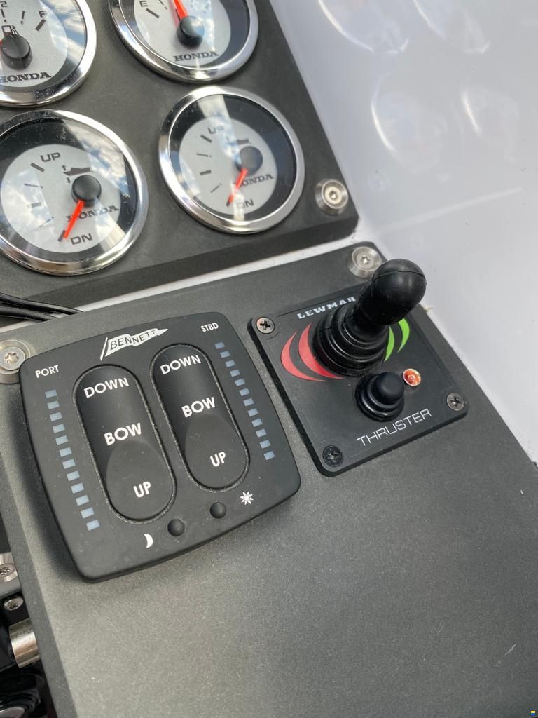 XO Boats XO 270 RS Front Cabin OB