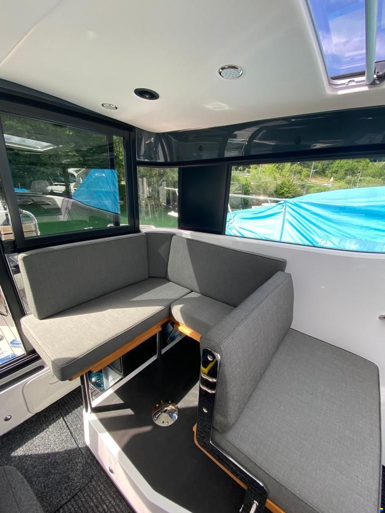 XO Boats XO 270 RS Front Cabin OB