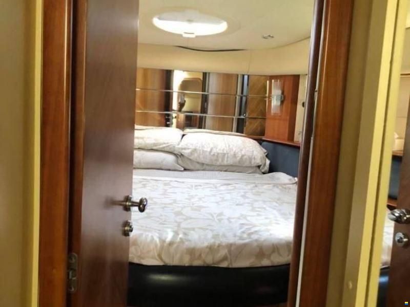 Azimut 46