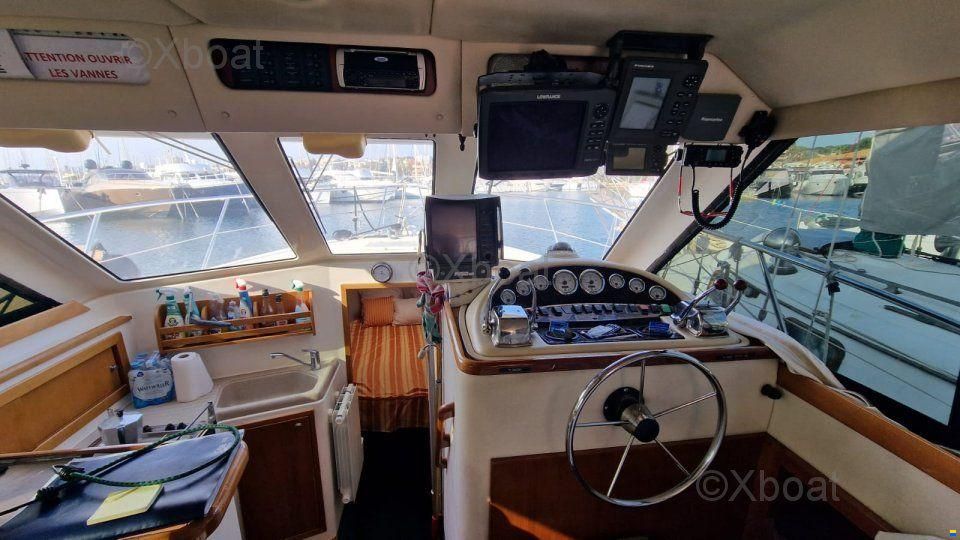 Riviera 33.5 FISHING