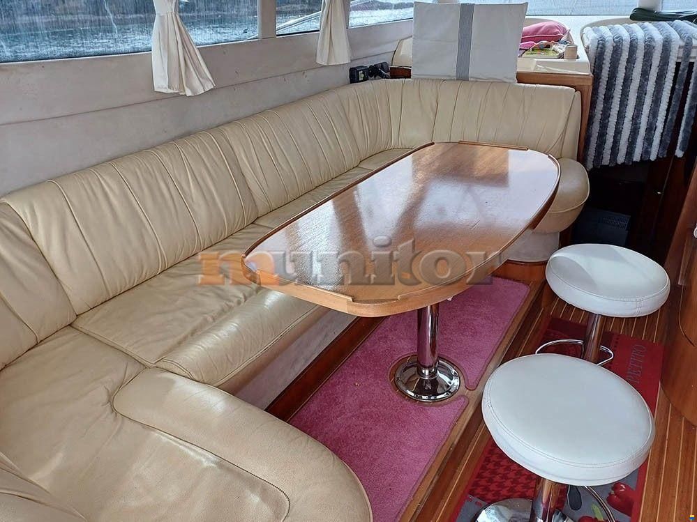 Galeon 330 Fly