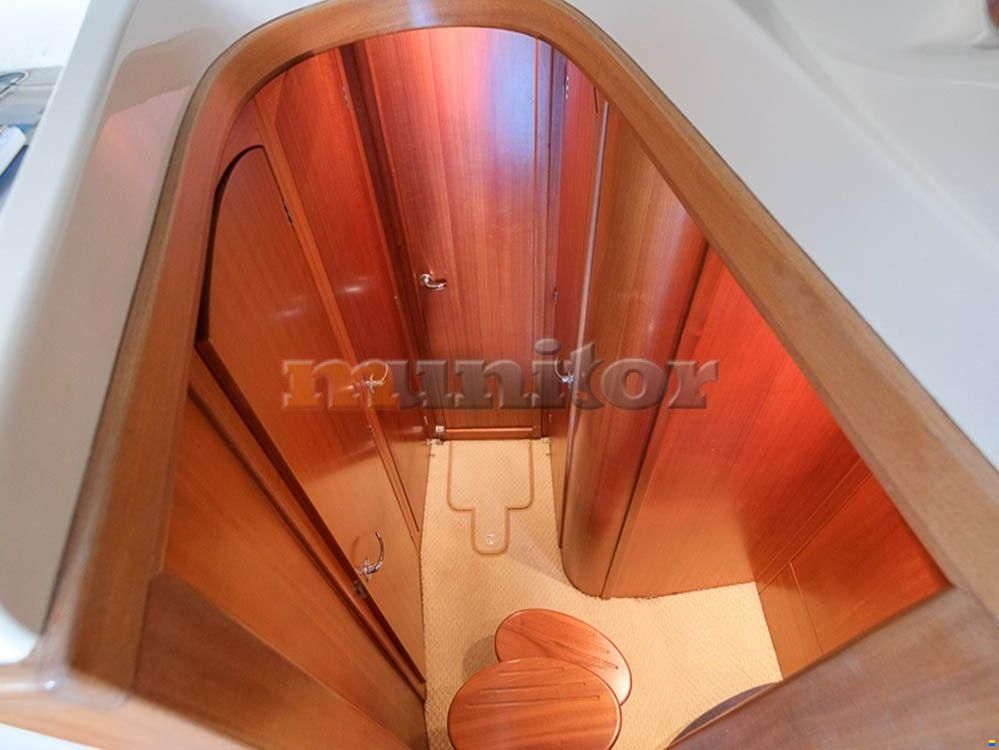 Galeon 330 Fly