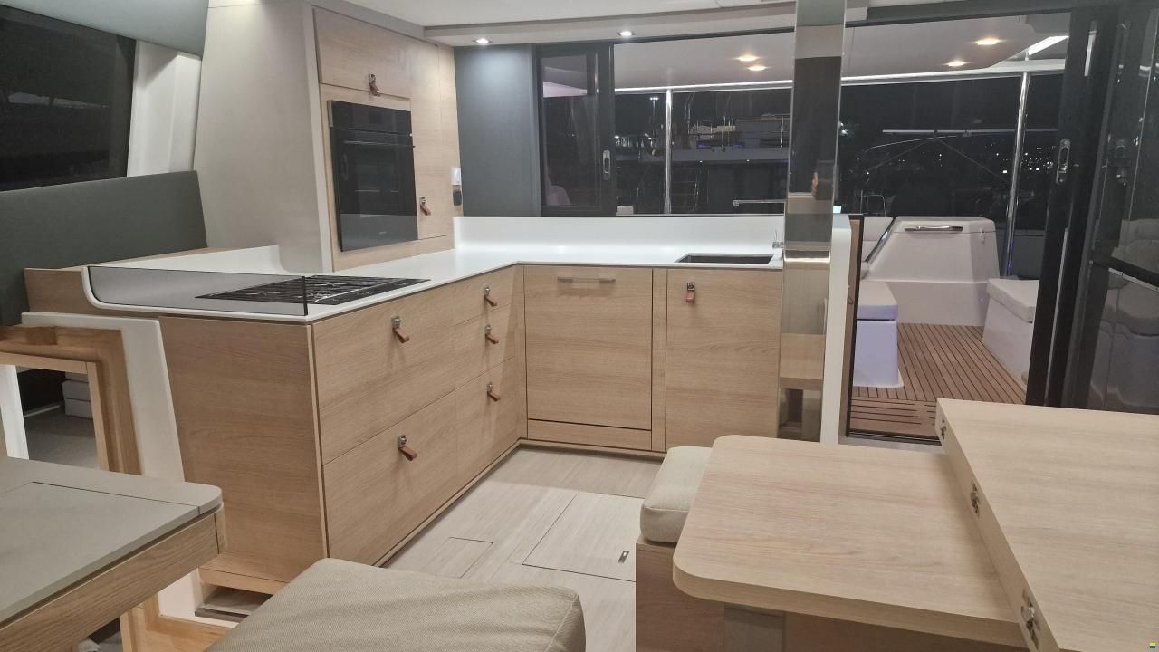 Aventura 45