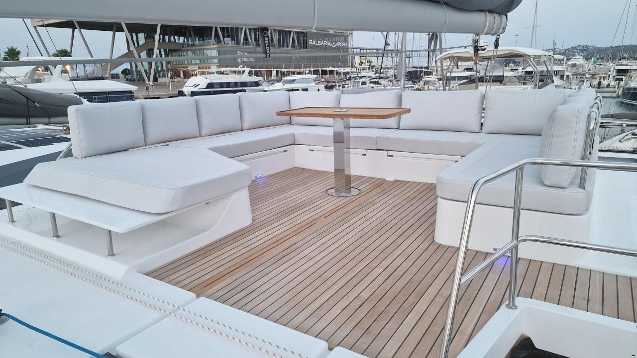 Aventura 45