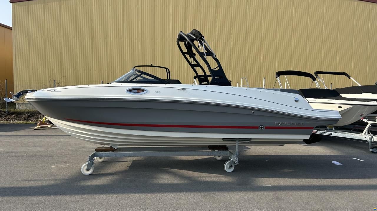 Bayliner VR 6 E