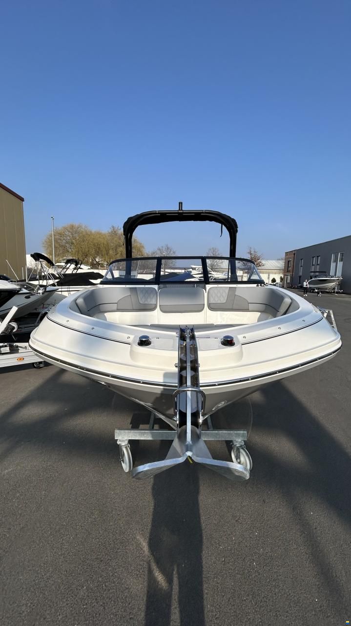 Bayliner VR 6 E