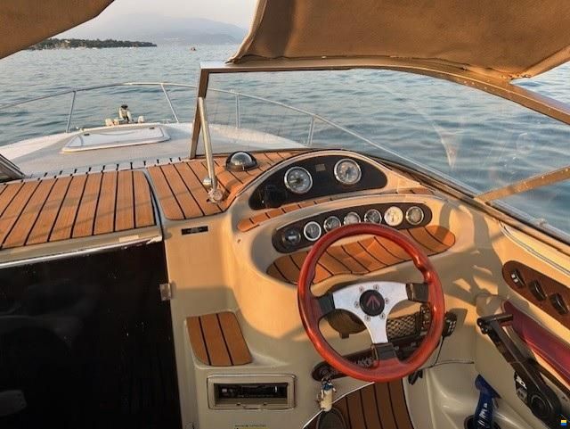 Maxum 2300 SC