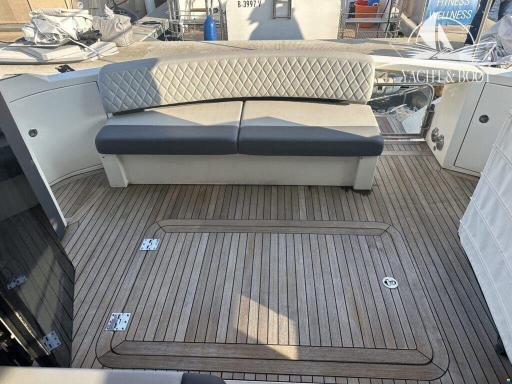 Marquis 42 SC