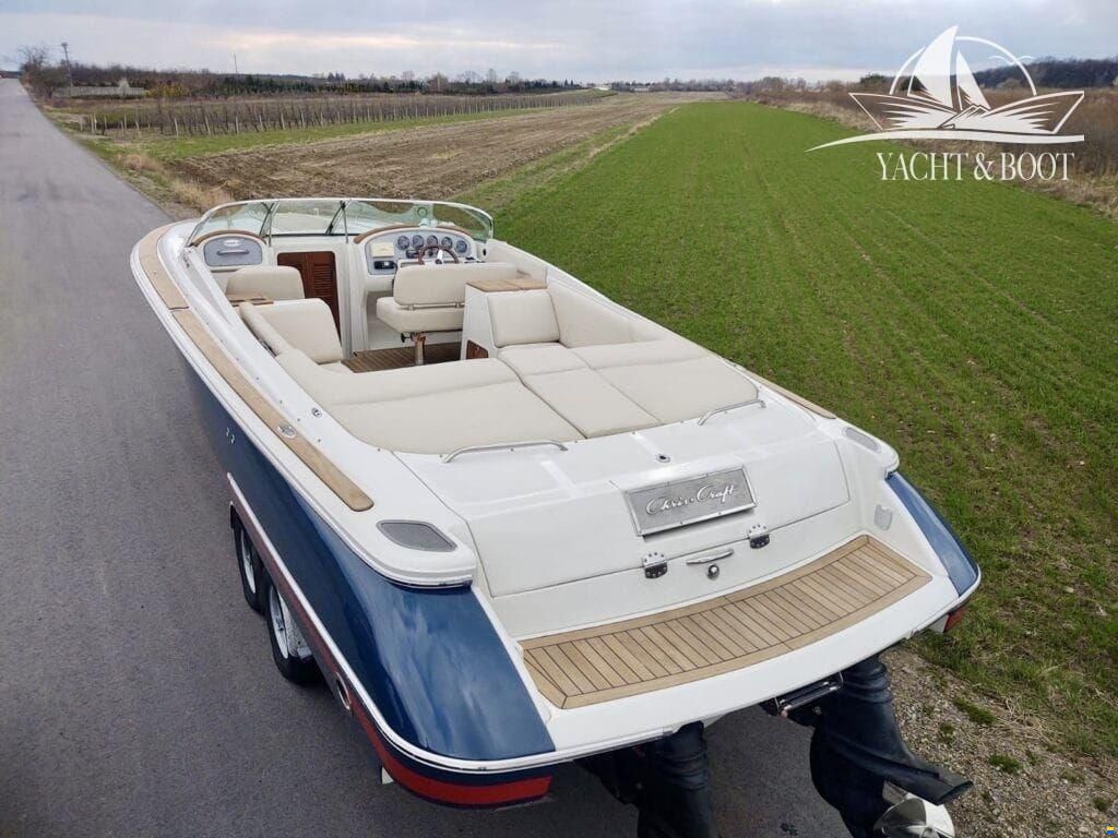Chris Craft 28 Corsair Heritage Edition