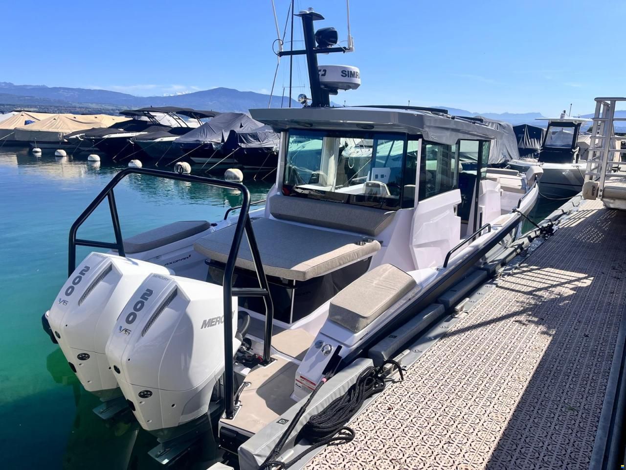 Axopar 29 XC Cross Cabin