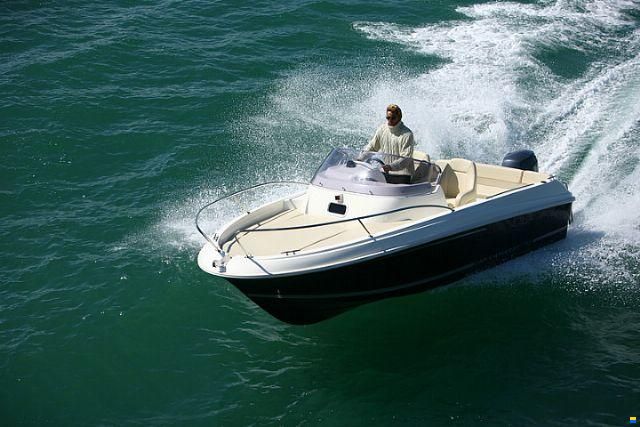 Jeanneau Cap Camarat WA 5.5