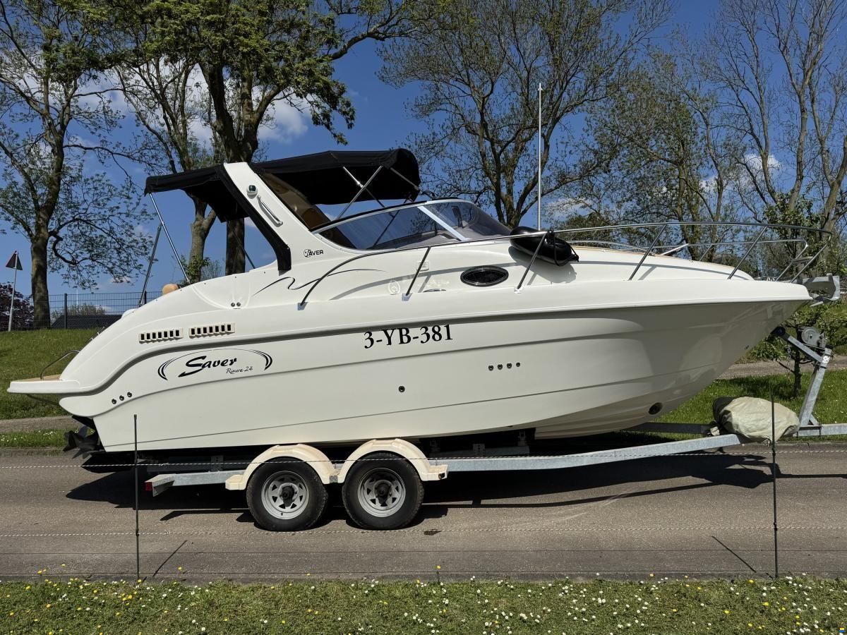 Saver Riviera 24 with Swimplatform