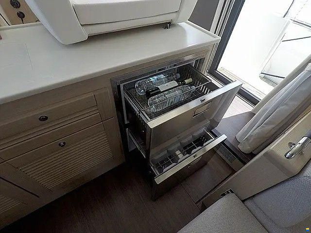 Beneteau Swift Trawler 47