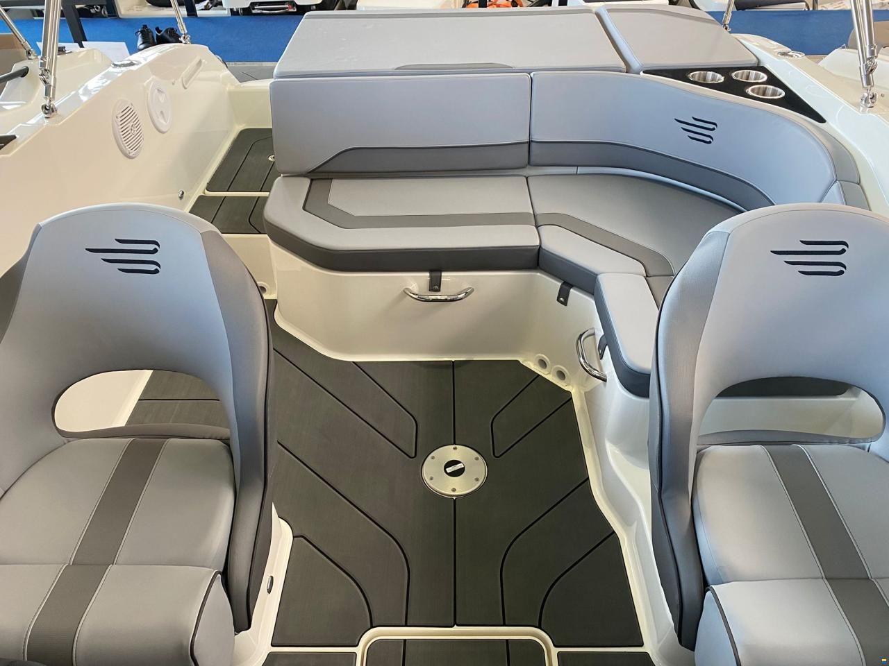 Bayliner V20i