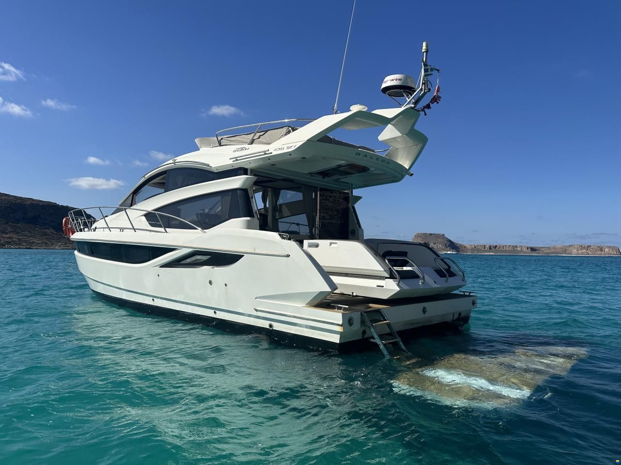 Galeon 430 SKY