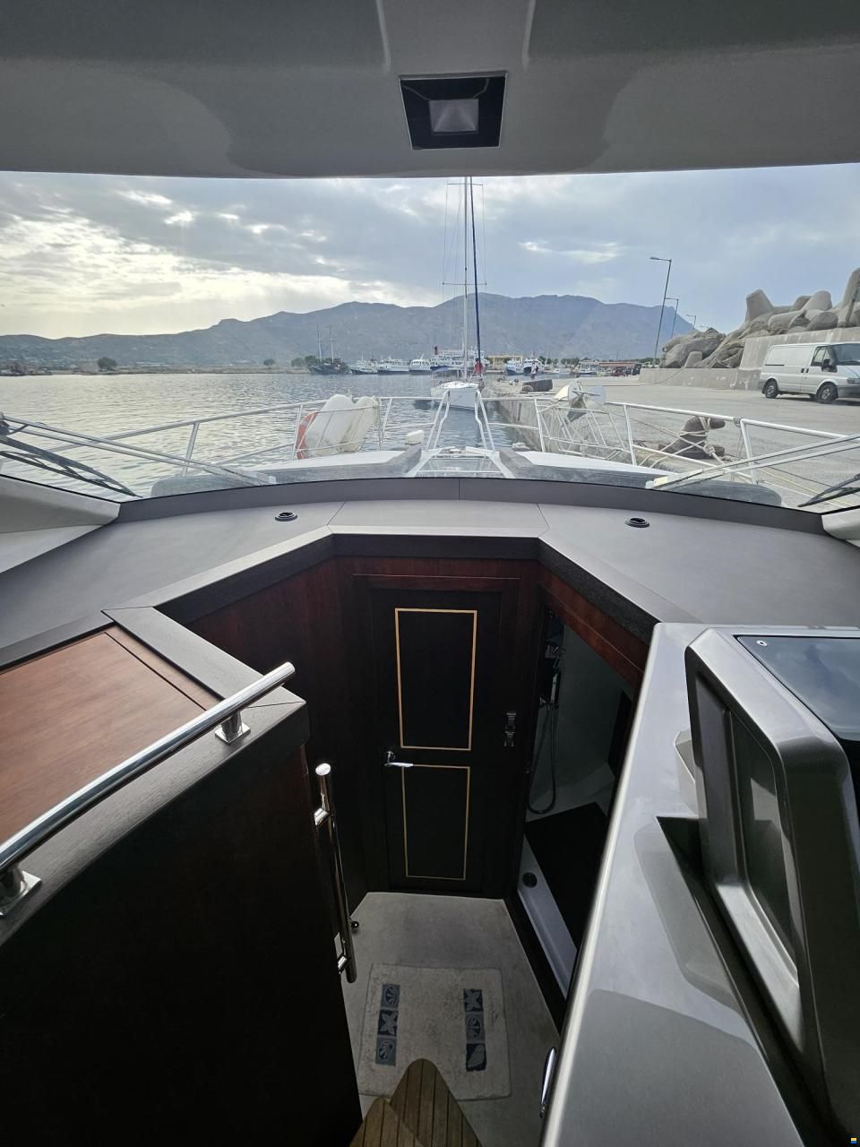Galeon 430 SKY