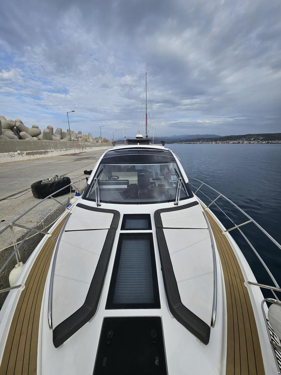 Galeon 430 SKY