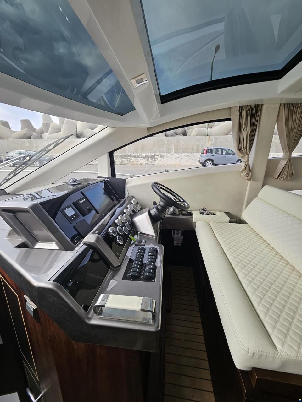 Galeon 430 SKY