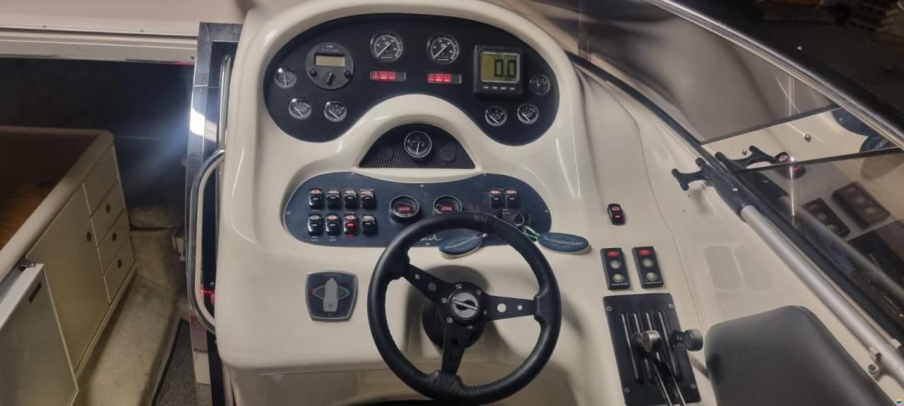Sunseeker 31 Hawk