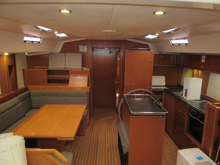 BAVARIA CRUISER 55