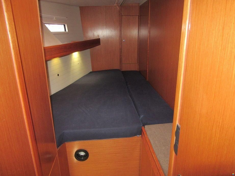 BAVARIA CRUISER 55