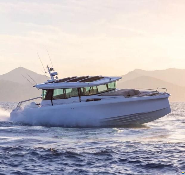 Axopar 45 XC Cross Cabin