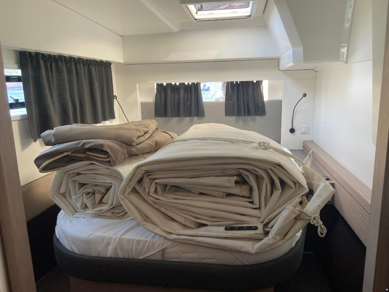 Fountaine Pajot Astrea 42