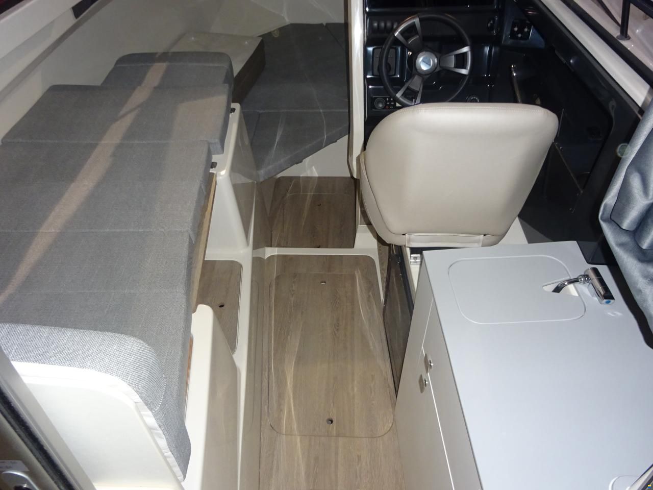 Quicksilver Activ 705 Weekend