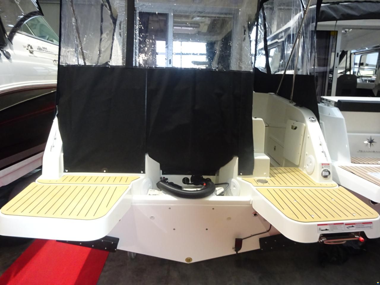 Quicksilver Activ 705 Weekend