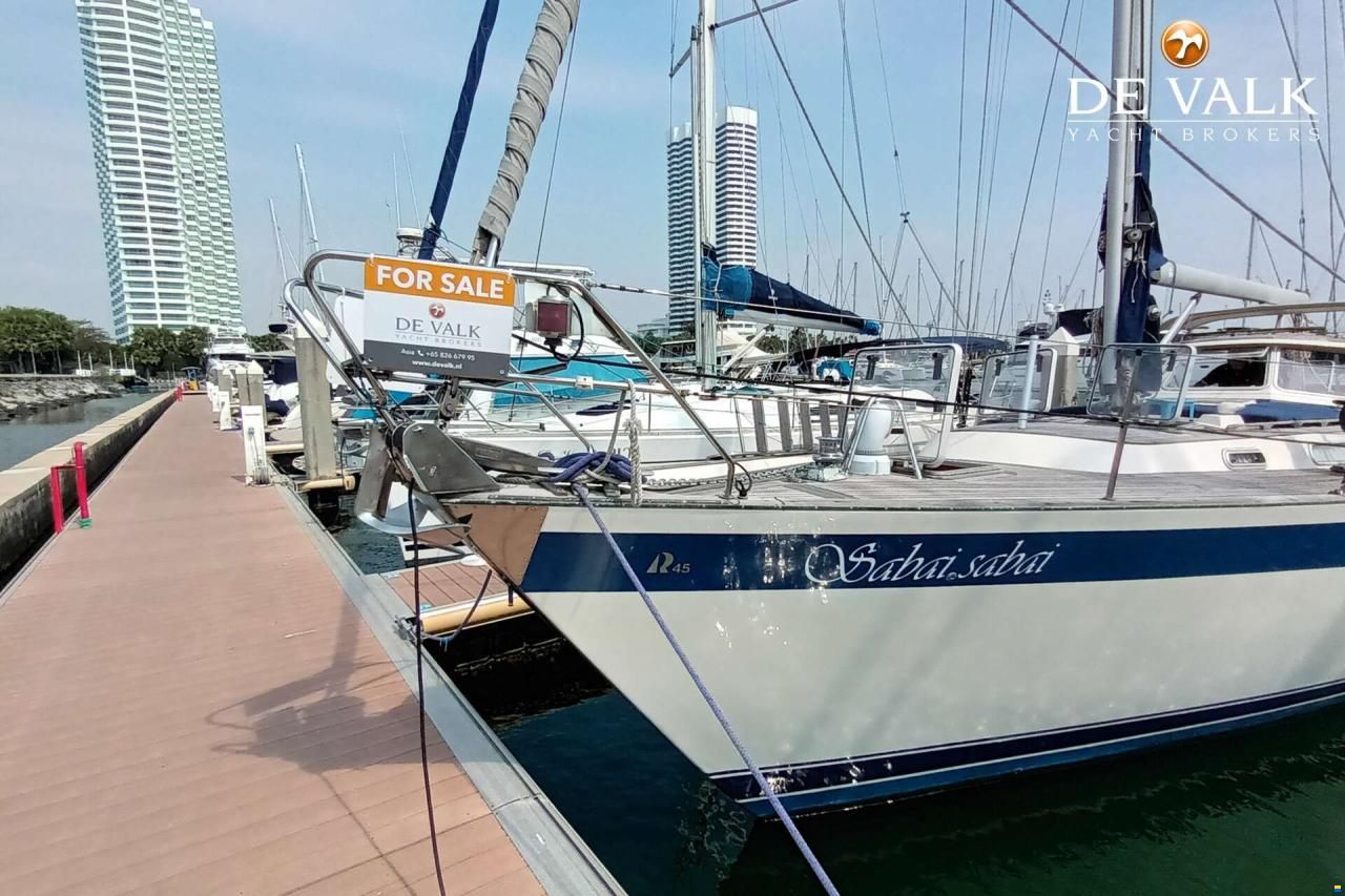 Hallberg-Rassy 45