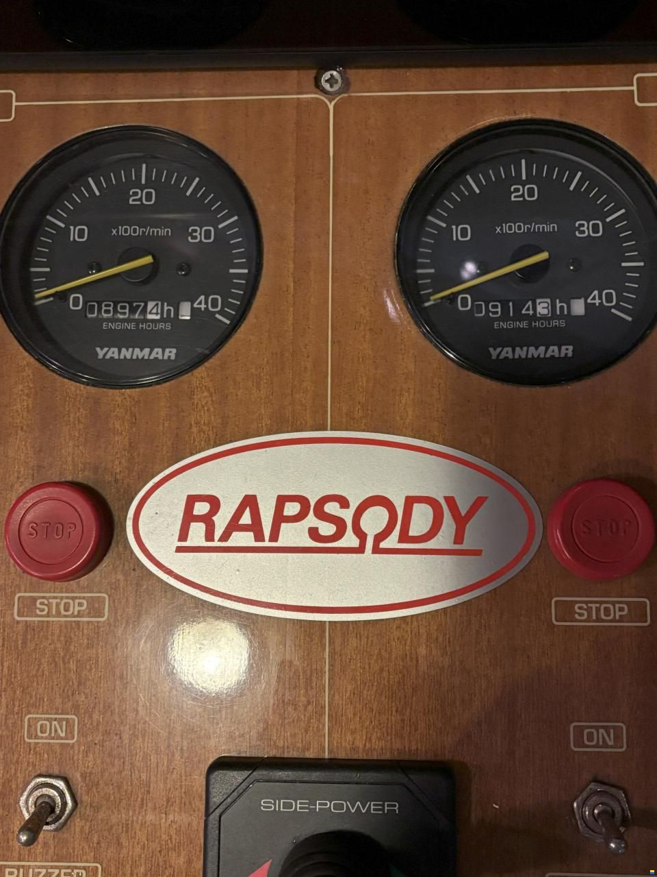 Rapsody 48 Offshore