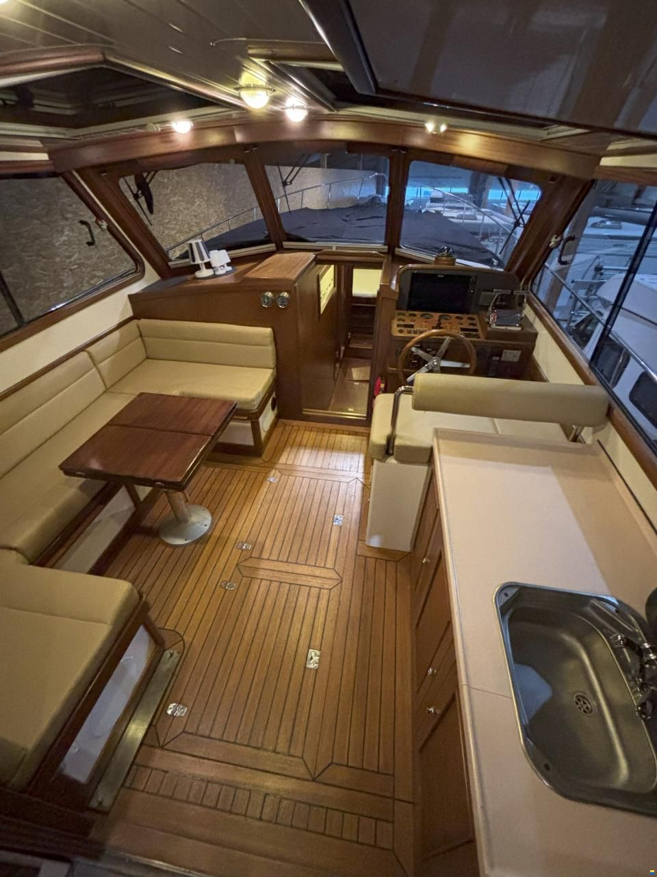 Rapsody 48 Offshore