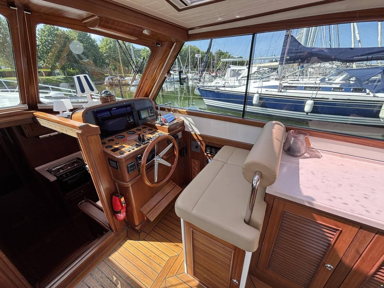 Rapsody 48 Offshore